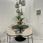 Lb - Luna Luxury *