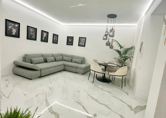 Lb - Luna Luxury شقة