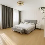 Lb - Luna Luxury Bergamo